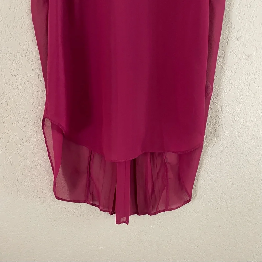 Banana Republic Sheer High Low Pleated Back Sleeveless Top - Picture 3 of 7